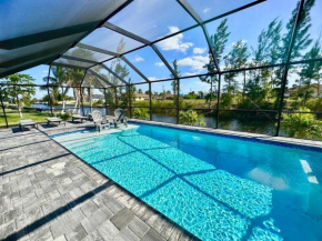 Villa Waterlily - 5 bedroom pool home waterfront